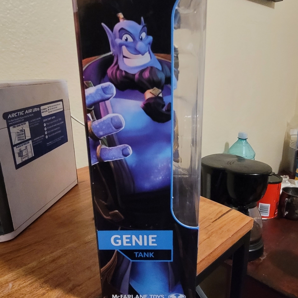 Disney Mirrorverse Genie Action Figure - Picture 3 of 4